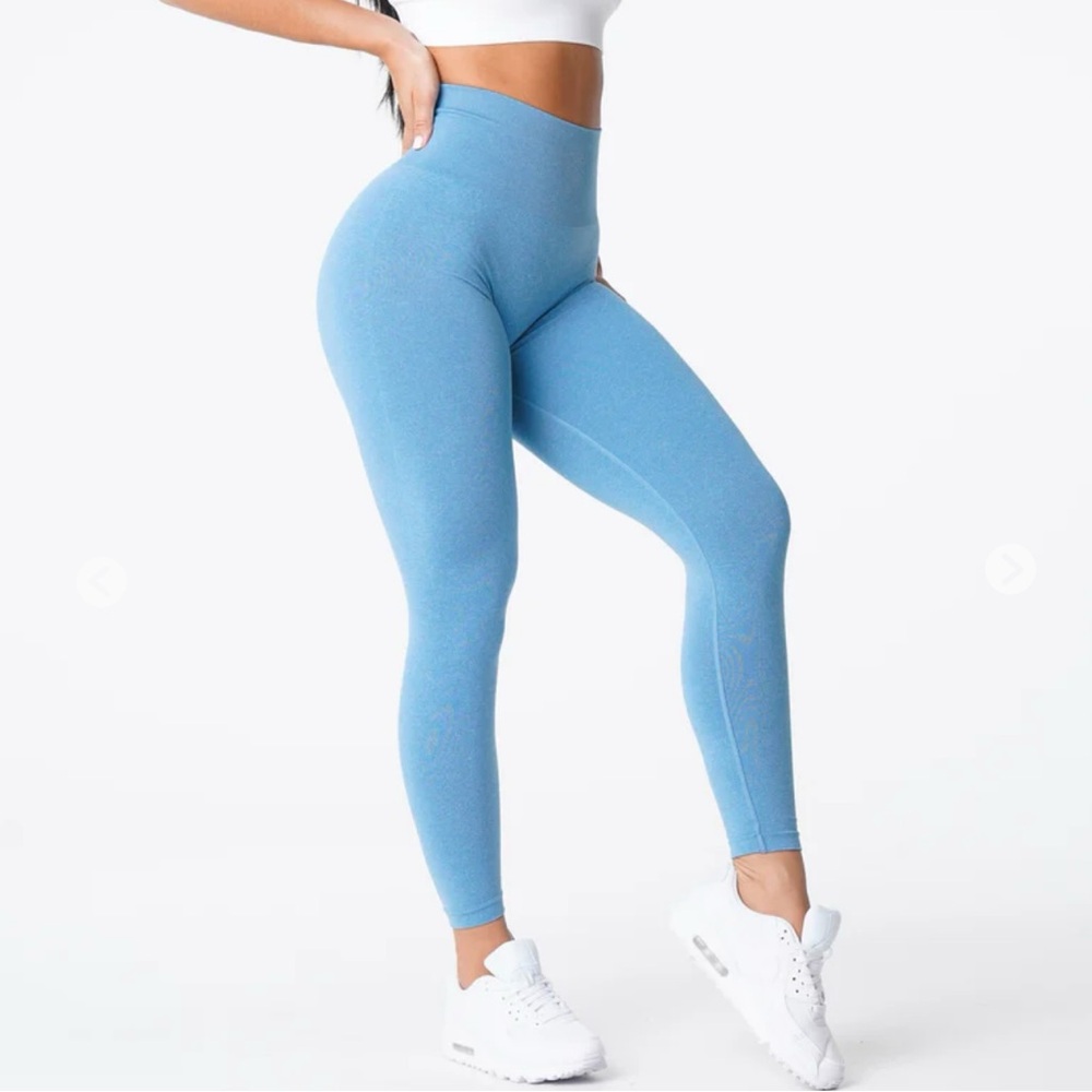 NVGTN Sky Blue NV Seamless Leggings